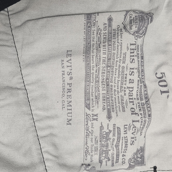 Levi's Black Distressed Jean Shorts Size 34 Waist. Never Worn - Picture 5 of 7